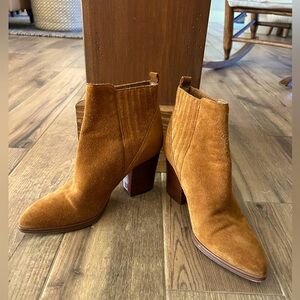 Marc Fisher MLVALA Camel Brown Pointed Suede Leather Ankle Bootie Women’s 9.5M